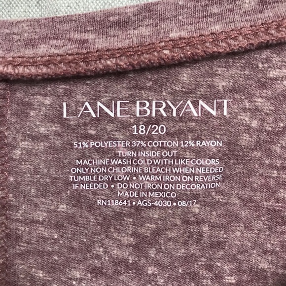 LANE BRYANT / "No Bad Days" Destroyed Graphic Tee Size 18/20 - Picture 3 of 6